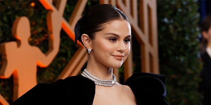 Selena Gomez confirms shes working on new album