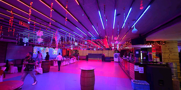 NoLimmits Lounge and Club-popular club in Bangalore